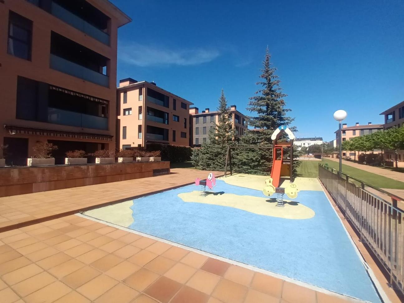 Apartmán Camino Santiago Etxea Jaca Exteriér fotografie