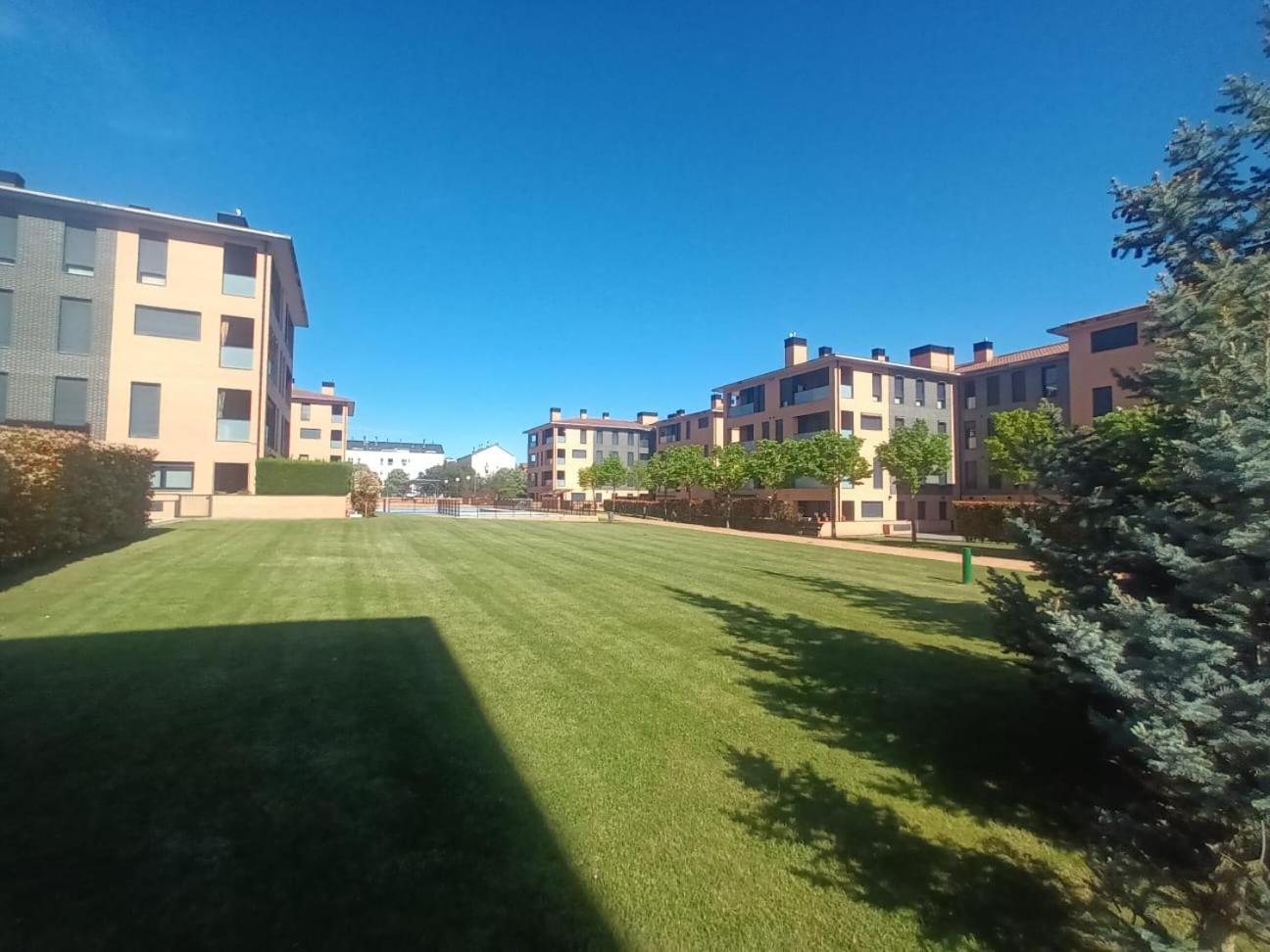 Apartmán Camino Santiago Etxea Jaca Exteriér fotografie