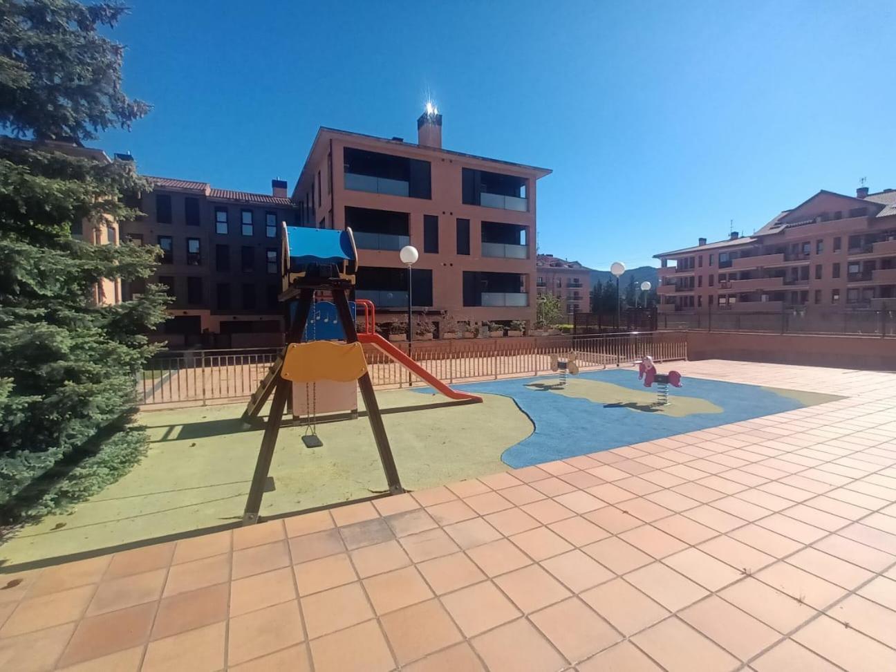 Apartmán Camino Santiago Etxea Jaca Exteriér fotografie