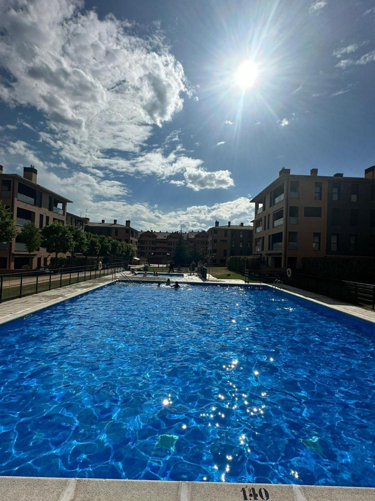 Apartmán Camino Santiago Etxea Jaca Exteriér fotografie